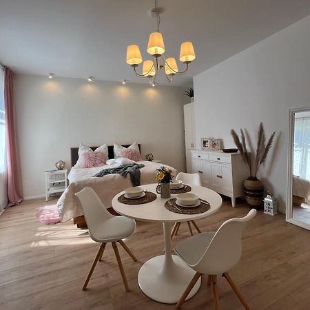 Die "Boho Suite" Im Herzen Von Hartberg I Parking Exterior foto
