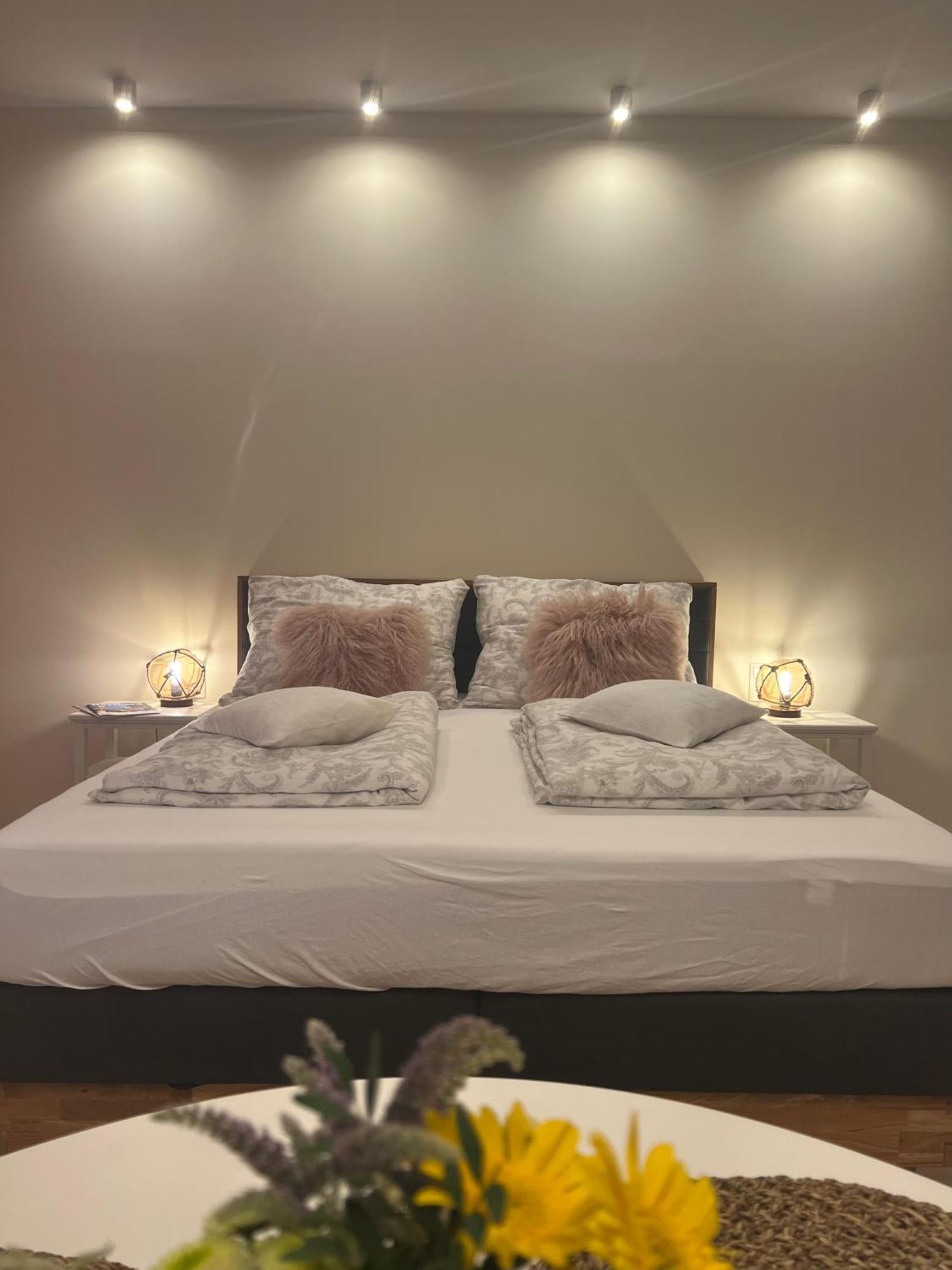 Die "Boho Suite" Im Herzen Von Hartberg I Parking Exterior foto