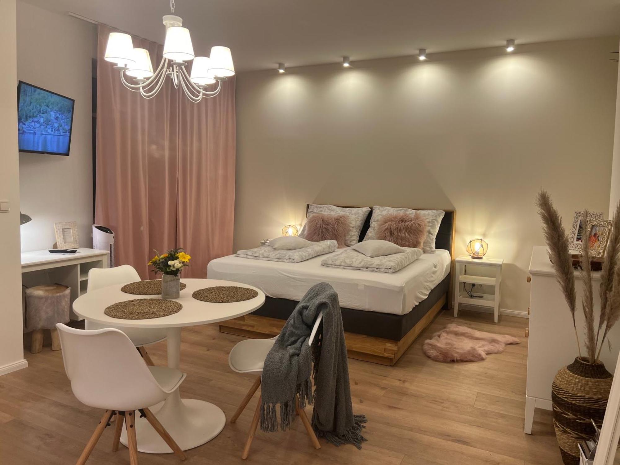 Die "Boho Suite" Im Herzen Von Hartberg I Parking Exterior foto